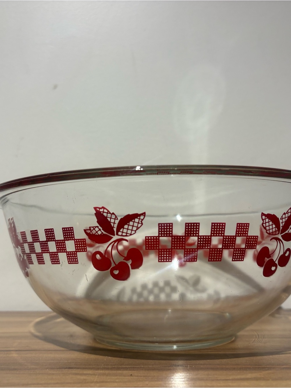 Pyrex Red Cherry Patterned Glass Mixing Bowl - Picture 2 of 5